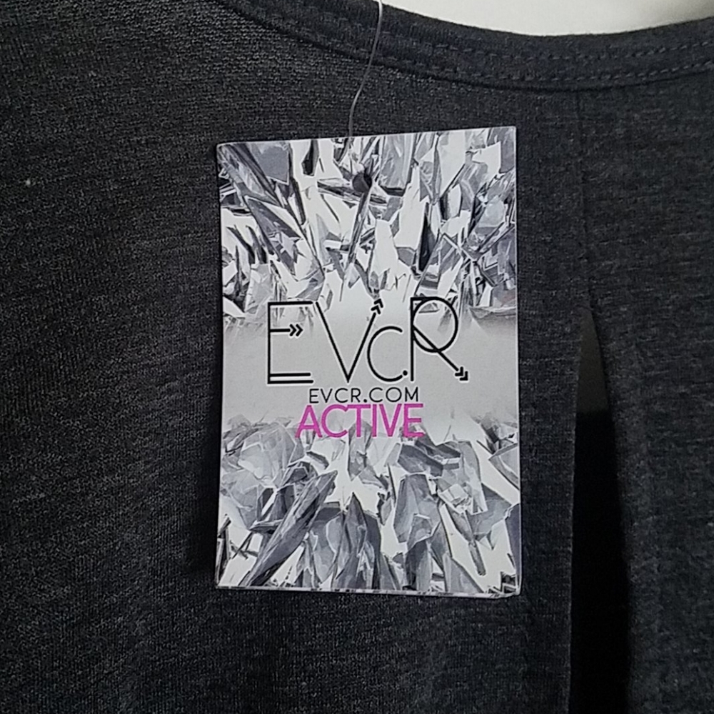 EVcR Active Top - Picture 6 of 9